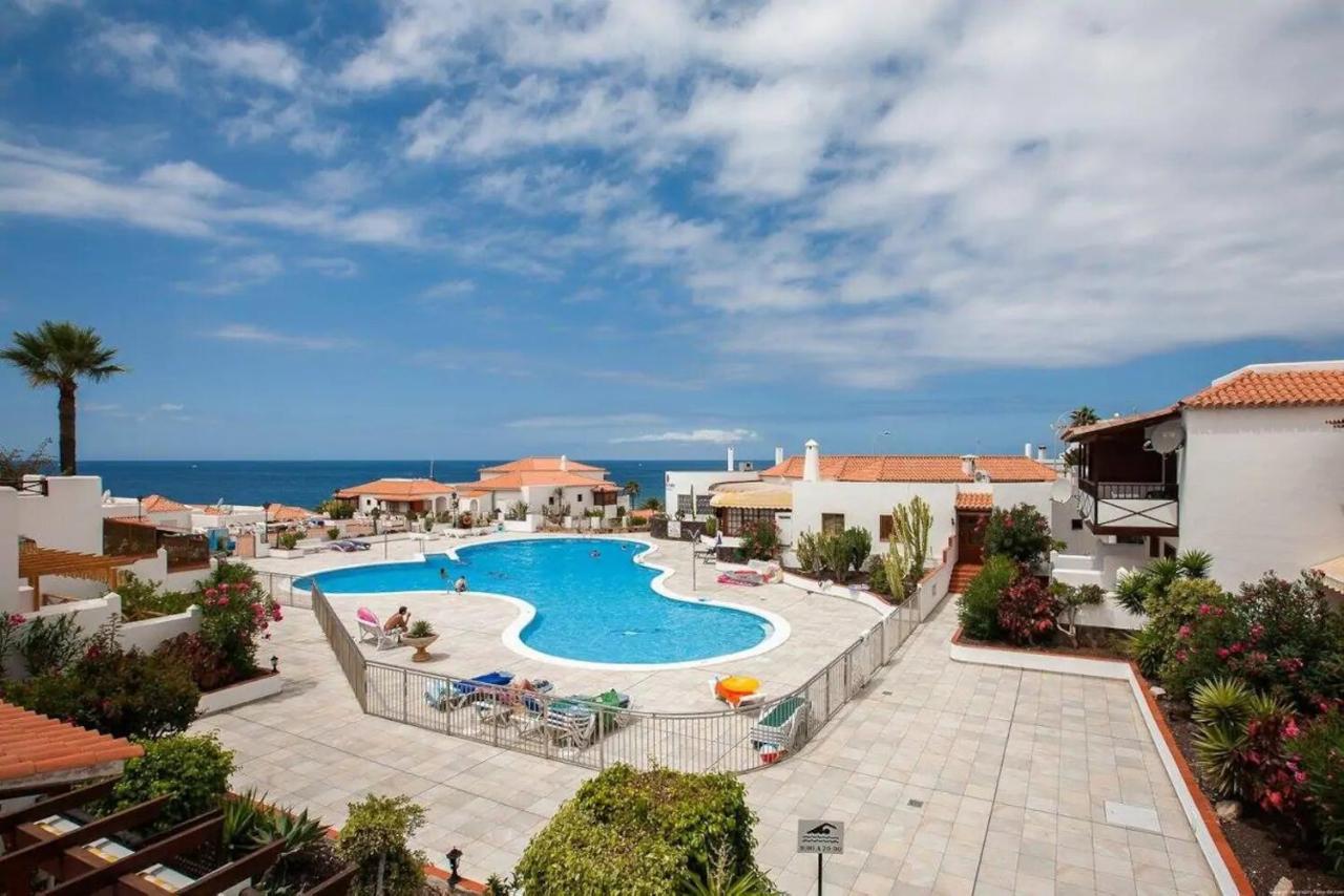1 Bedroom Apartment For 4 People In Tenerife Адехе Экстерьер фото