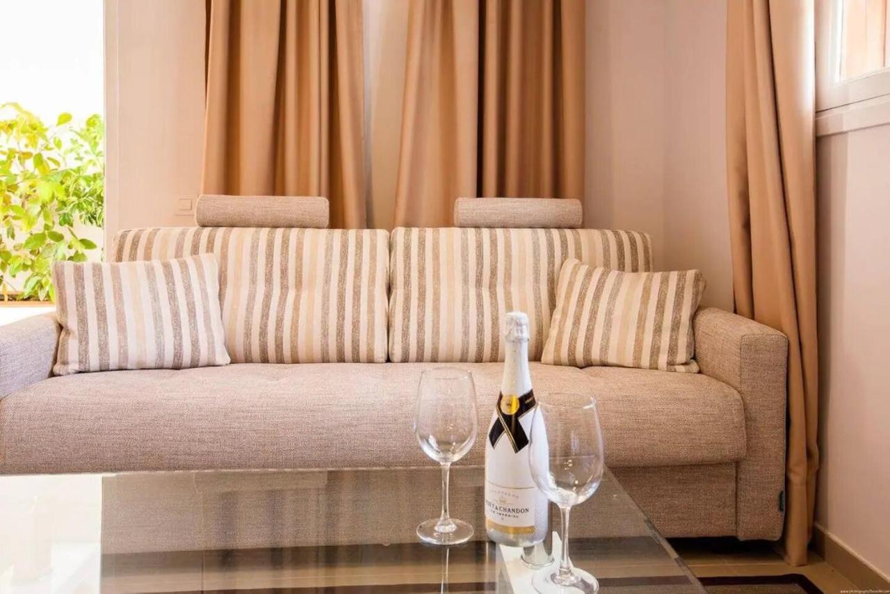 1 Bedroom Apartment For 4 People In Tenerife Адехе Экстерьер фото