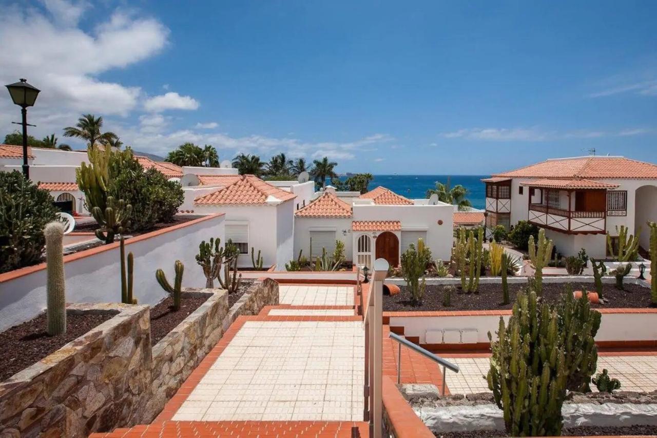 1 Bedroom Apartment For 4 People In Tenerife Адехе Экстерьер фото